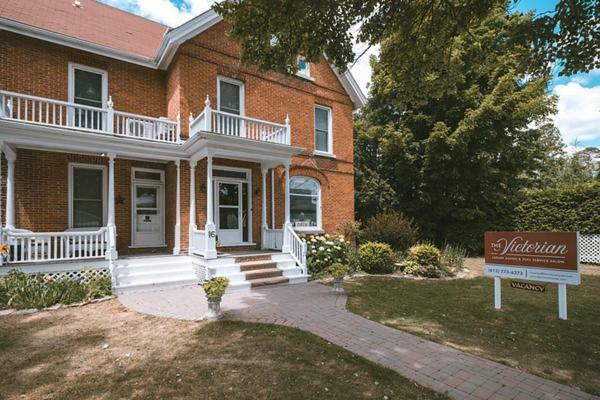 The Victorian Luxury Suites Westport Exterior photo